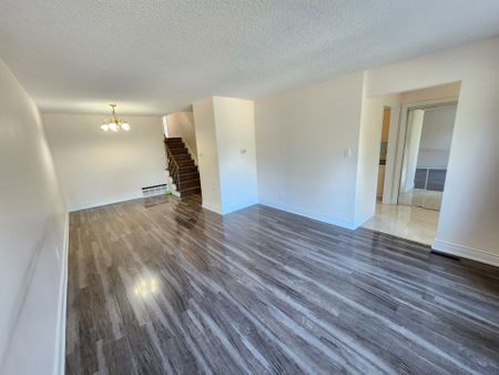 For Lease - 3334 Tallmast Crescent, Mississauga, Ontario - Photo 5