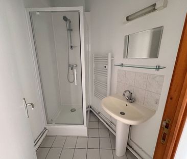 Location Appartement 2 pièces 36m² LILLE 59000 - Photo 4