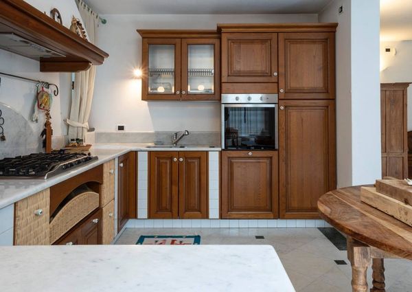 via Pietro neni, 7, Forte dei Marmi, Tuscany 55042