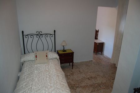 Townhouse For Long Term Rental In Frigiliana - Photo 5