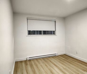 4390 Grand Boulevard, Montréal, QC - Photo 2