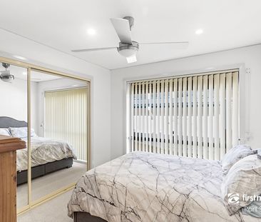 Two bedroom duplex with water views - Photo 2