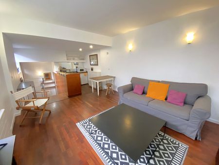 Location Appartement 2 pièces 47m² - Photo 3