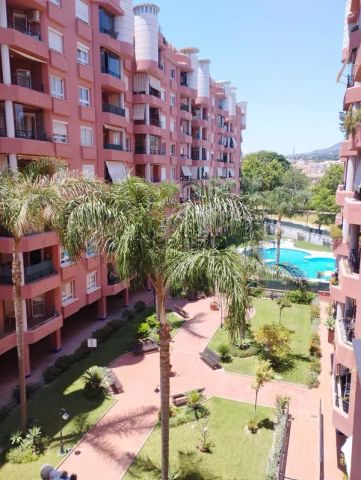 Alquiler de piso en Calle Río Guadalhorce, Urb. Las Pergolas - Photo 3