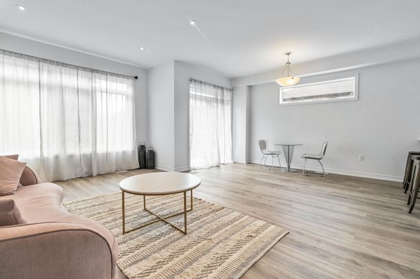 For Lease - 461 Blackburn Drive Unit# 93, Brantford, Ontario - Photo 1