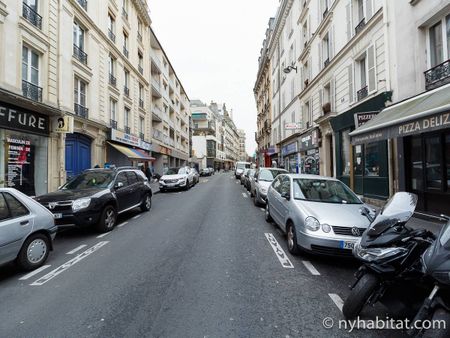 Logement à Paris, Location meublée - Photo 2