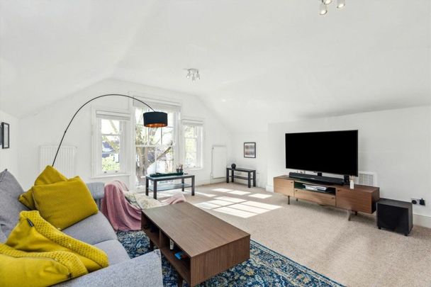 Elm Grove Road, Ealing, W5 - Photo 1