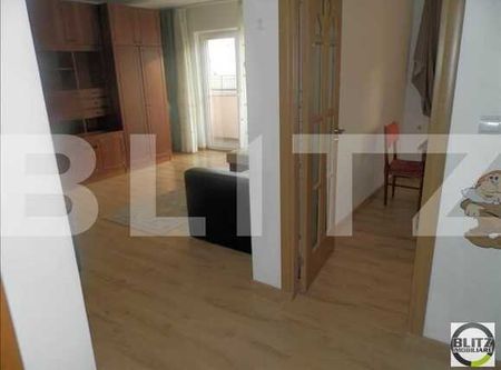 Inchiriere apartament 1 camera, 40 mp, decomandat! Zona strazii Eroilor! - Photo 5