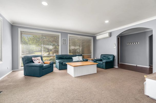 Family-Sized Home Backing Onto Reserve - Bel Air Estate - Photo 1