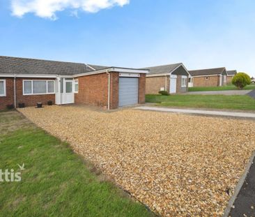 2 bedroom detached bungalow to rent - Photo 3
