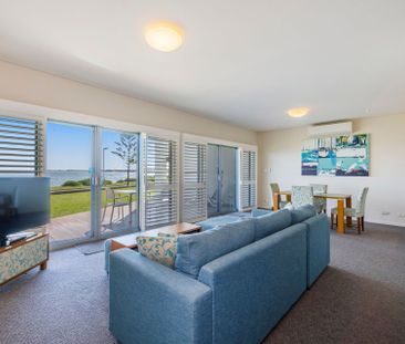 Fully Furnished Apartment 1 Bedroom - Photo 4
