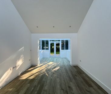 3 bed bungalow to rent in Farrer Estate, Wareham, BH20 - Photo 2