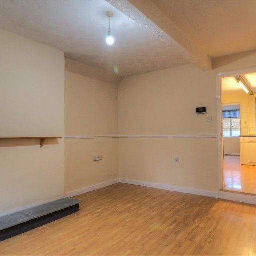 3 BED Terraced House To rent - Photo 1