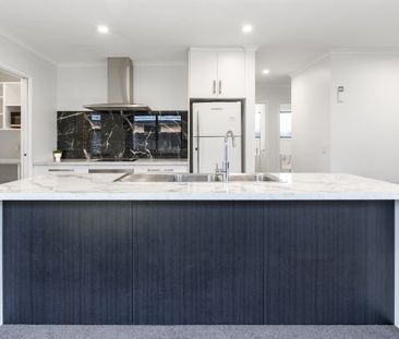 Three Bedroom Home - Photo 1