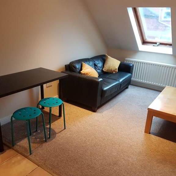 32 A Dunluce Avenue, Belfast, BT9 7AY - Photo 1