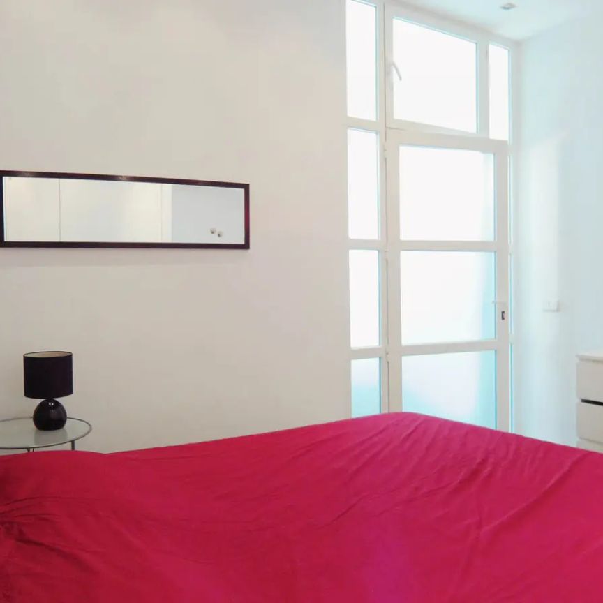 1-bedroom apartment for rent in Universidad, Madrid for professionals - Photo 1