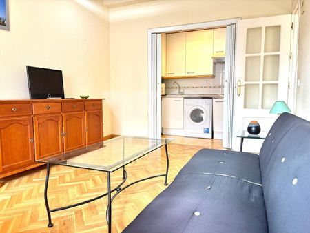 Apartamento de alquiler en De Cronos, Simancas - Photo 2