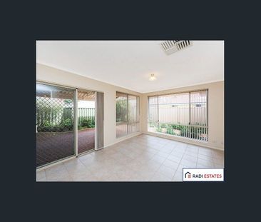 Don’t Miss Out – Spacious 4x2 Home in Prime Location! - Photo 1