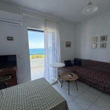 Διαμέρισμα για ενοικίαση - Κασσάνδρα, - Photo 1