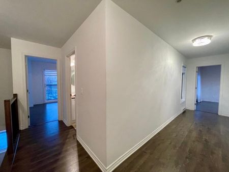 Appartement à louer - Longueuil (Saint-Hubert) (Sir-Wilfrid-Laurier) Appartement à louer - Longueuil (Saint-Hubert) (Sir-Wilfrid-Laurier) - Photo 4