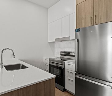 220 Boulevard Harwood, Vaudreuil-Dorion, QC - Photo 2
