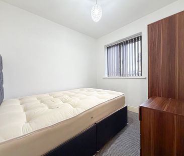 Plymouth Point, 1-3 Birch Lane, Longsight, Manchester, M13 0NW - Photo 3