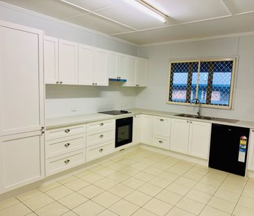 12 Grenville Street, Basin Pocket QLD 4305 - House For Rent | Domain - Photo 2