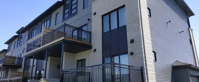 D - 440 VIA VERONA AVENUE | D - 440 VIA VERONA AVENUE, Ottawa - Photo 1