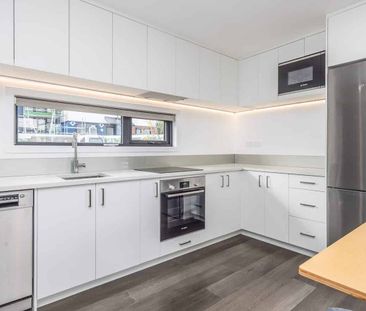 Mangere's BRAND-NEW hottest and latest development - Photo 5