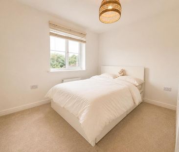 4 bedroom terraced house to rent - Photo 6