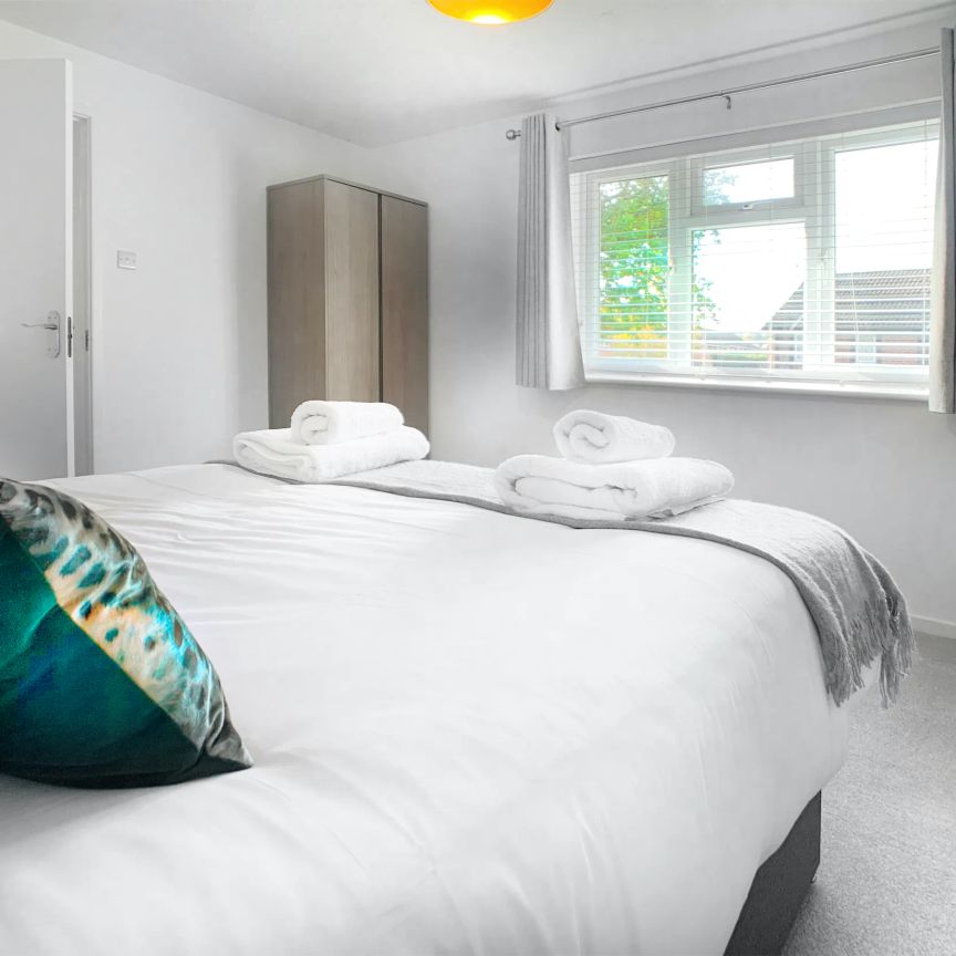 1 Bed, House - Photo 1