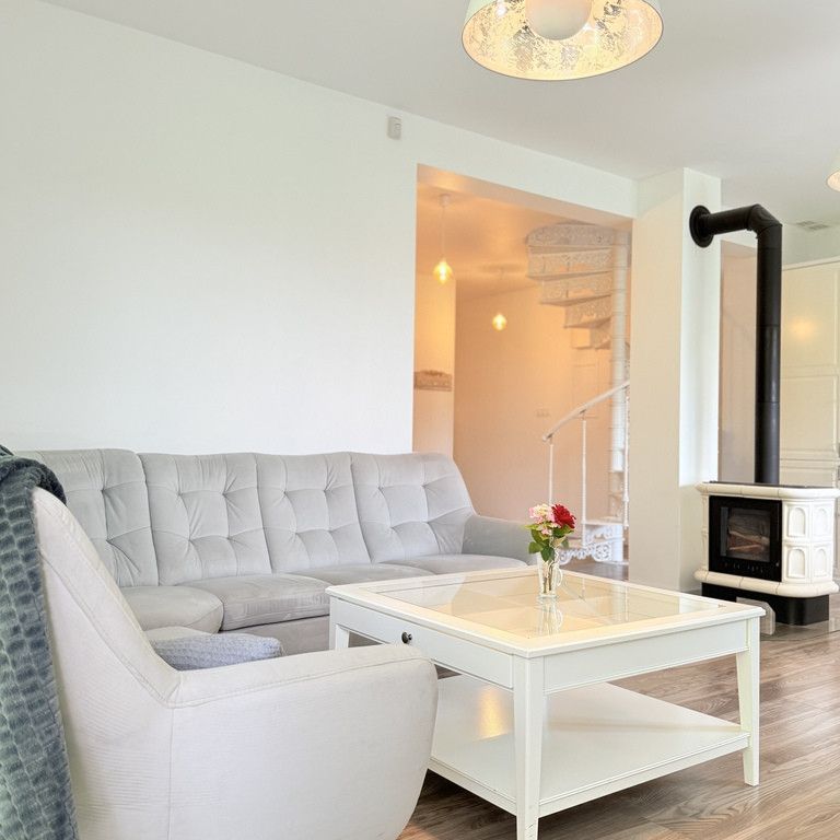 Komfortowy Apartament 4 Pokoje, Ogród i Taras - Photo 1