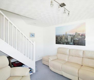 2 bedroom end of terrace house to rent - Photo 6