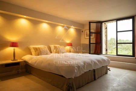 Gordes - Propriété unique dans un environnement exceptionnel - Photo 5