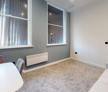 3 bedroom terraced house to rent - Photo 3