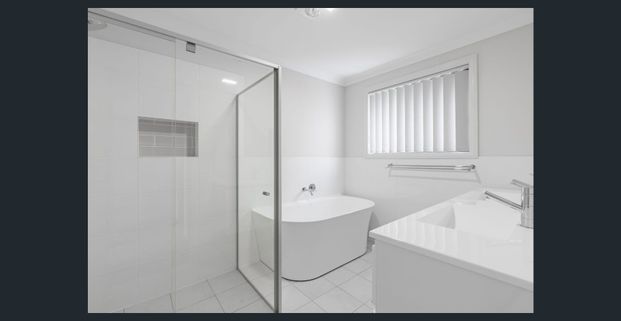 Modern 2-Bedroom Townhouse - Photo 1