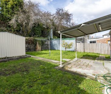 3 bedroom PRIME LAUNCESTON LOCATION - walking distance to Launcesto... - Photo 3