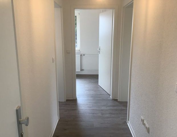 Smarter Wohnen: günstige 3-Zimmer-Wohnung - Photo 1