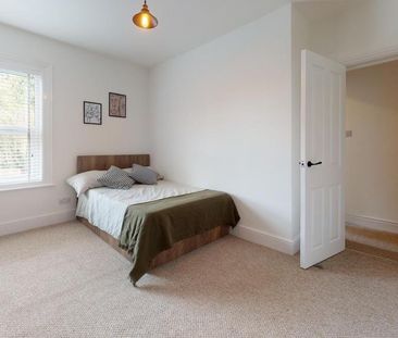 6 bedroom house to rent - Photo 3
