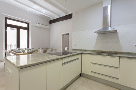 Splendid and bright double room in Plaza Negrito - Photo 2