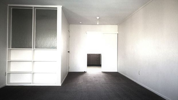 Cosy & Affordable Pakuranga 2 Beddy - Photo 1