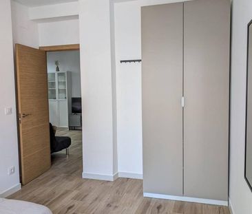 4 room luxury Apartment for rent in Valencia, Spain - Photo 2