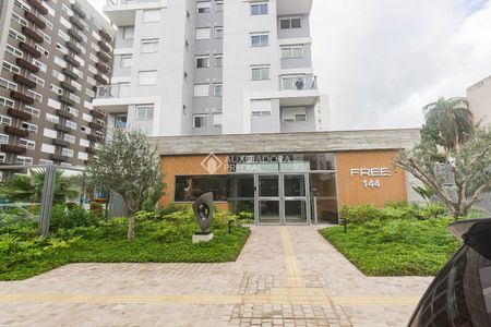 Apartamento com 2 quartos e 74m² para alugar em Passo da Areia, Porto Alegre. - Photo 3