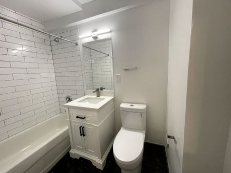 For Lease - 600 Eglinton Avenue Unit# 106, Toronto, Ontario - Photo 2