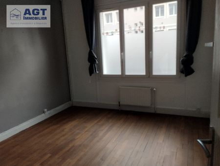 Location Appartement 3 pièces 88m² BEAUVAIS 60000 - Photo 5