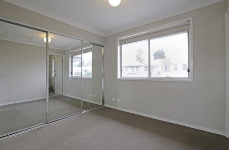 Home For Rent - Photo 3
