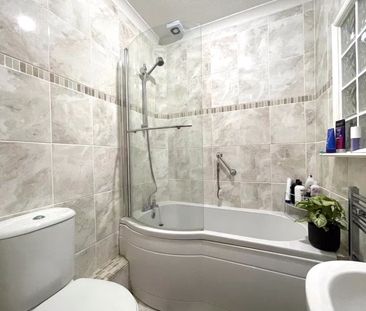 4 bedroom house to rent - Photo 3