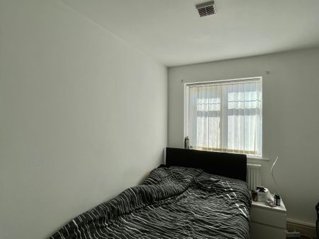 Flat 7, Bawas Place, NG7 3NW, NOTTINGHAM - Photo 3