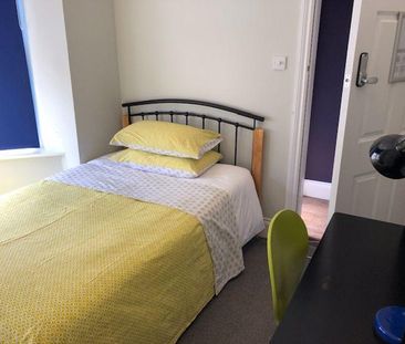 5 bedroom terraced house to rent - Photo 6