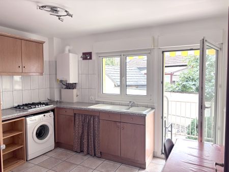 Location Appartement 4 pièces 86m² ESCHAU 67114 - Photo 4